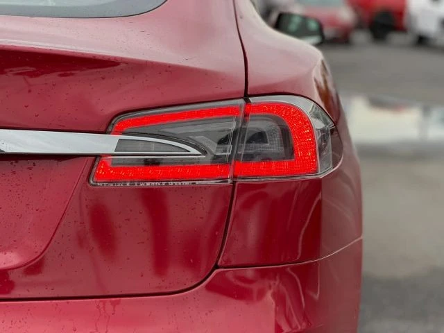 2017 Tesla Model S - Image 10 of 21