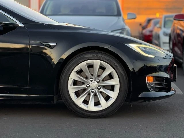 2017 Tesla Model S - Image 7 of 12