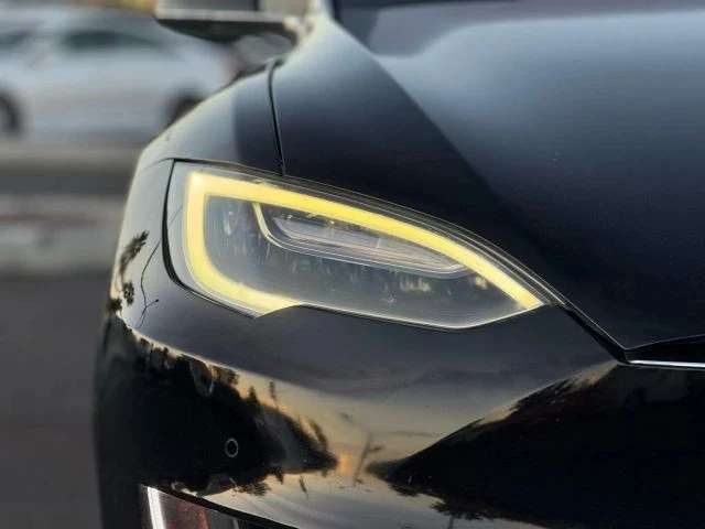 2017 Tesla Model S - Image 6 of 12