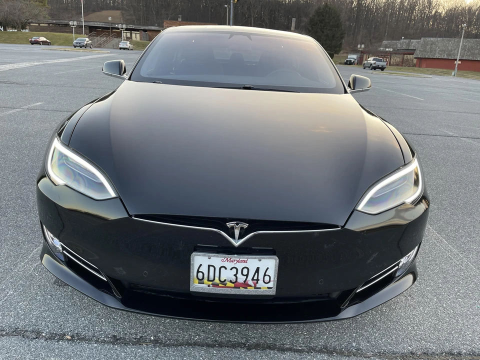 2017 Tesla Model S - Image 8 of 31