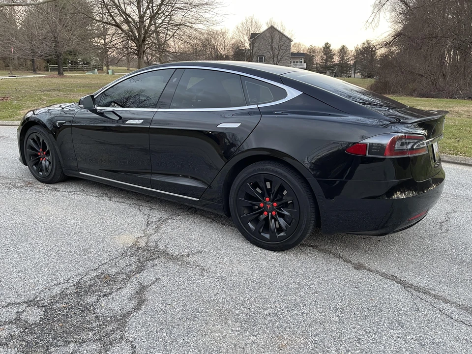 2017 Tesla Model S - Image 20 of 31