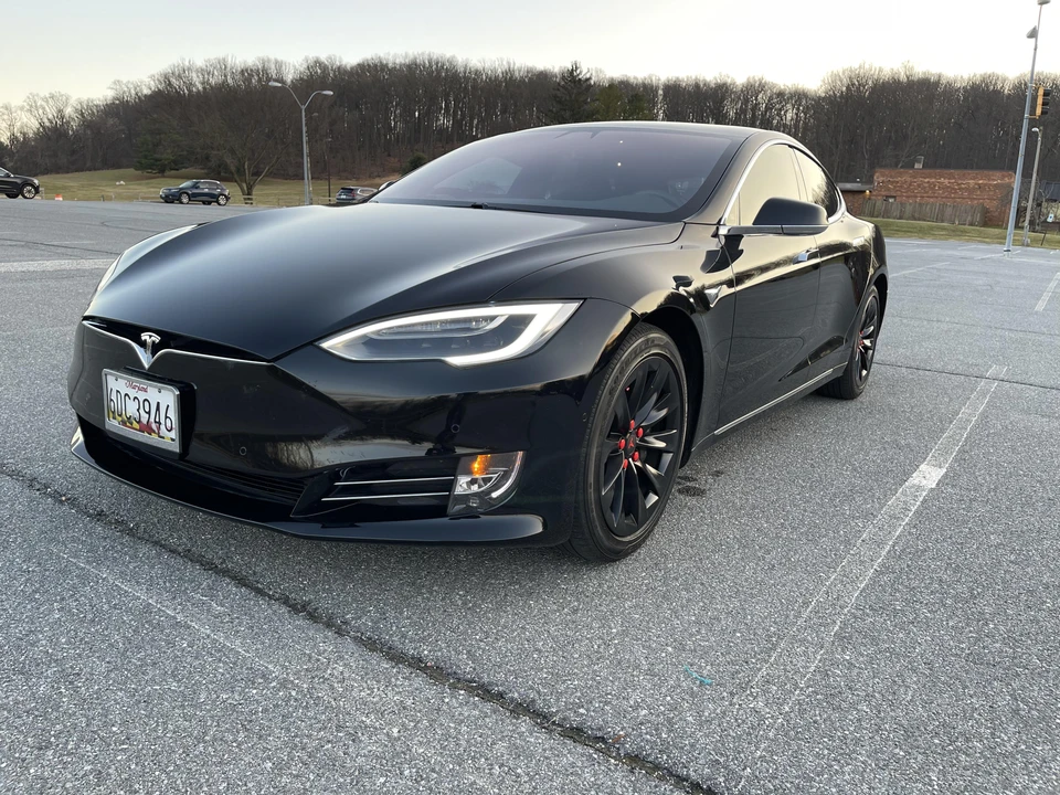 2017 Tesla Model S - Image 12 of 31