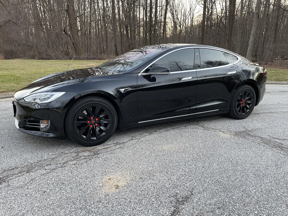 2017 Tesla Model S - Image 16 of 31