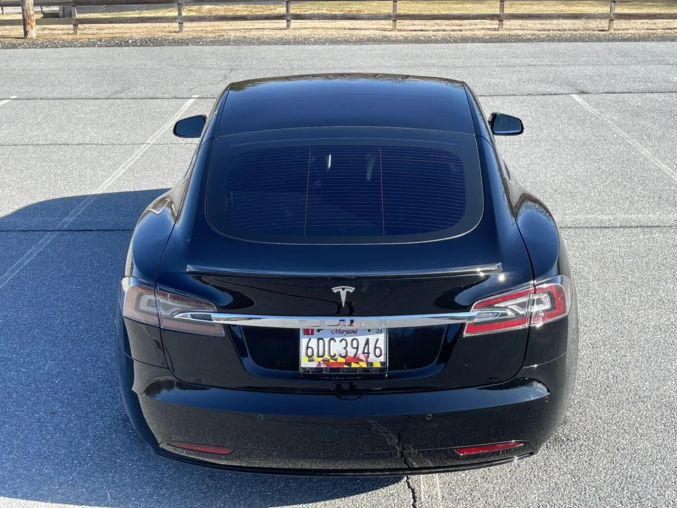 2017 Tesla Model S - Image 26 of 31