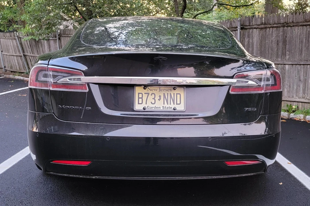 2017 Tesla Model S - Image 5 of 7