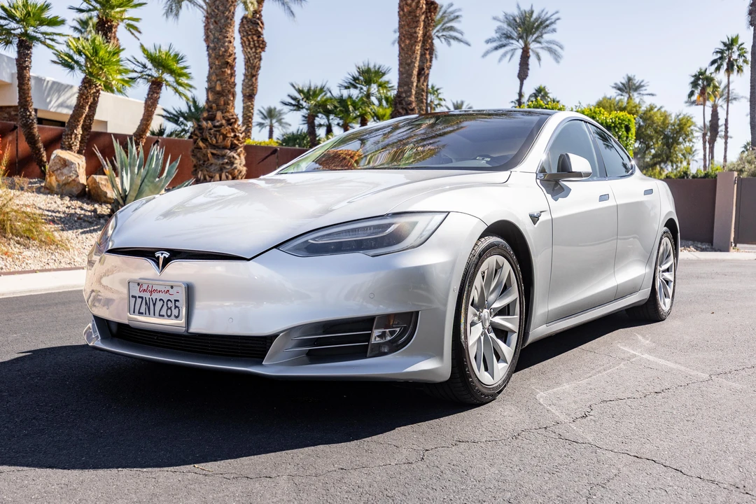 2017 Tesla Model S - Image 6 of 31