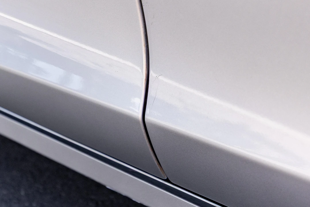 2017 Tesla Model S - Image 29 of 31