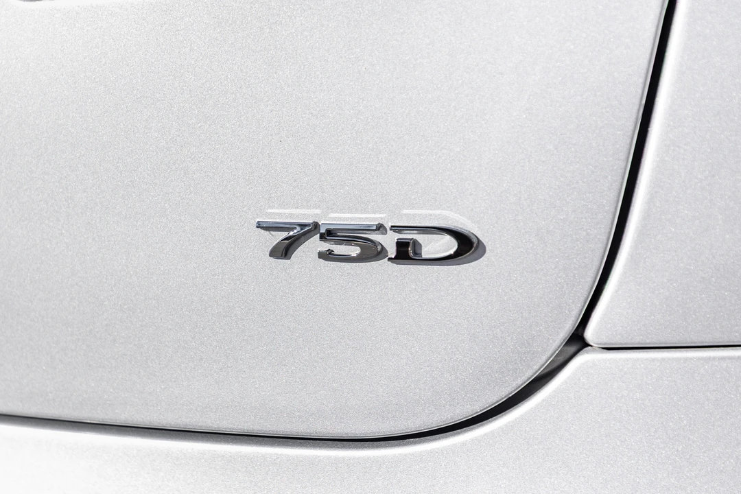 2017 Tesla Model S - Image 20 of 31