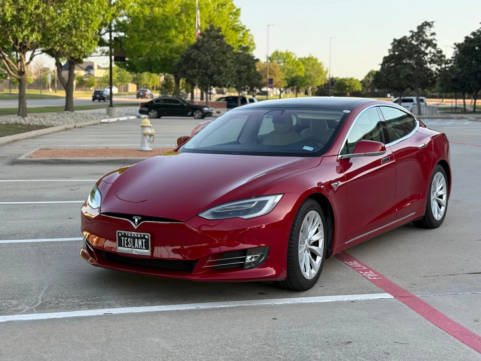 2017 Tesla Model S - Image 6 of 31