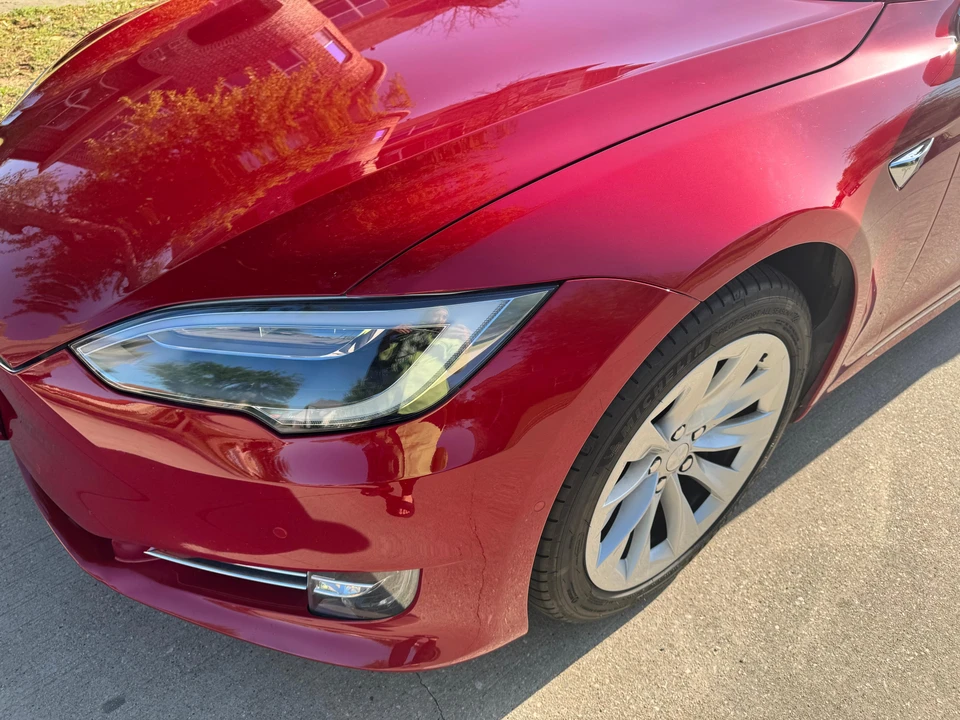2017 Tesla Model S - Image 12 of 31