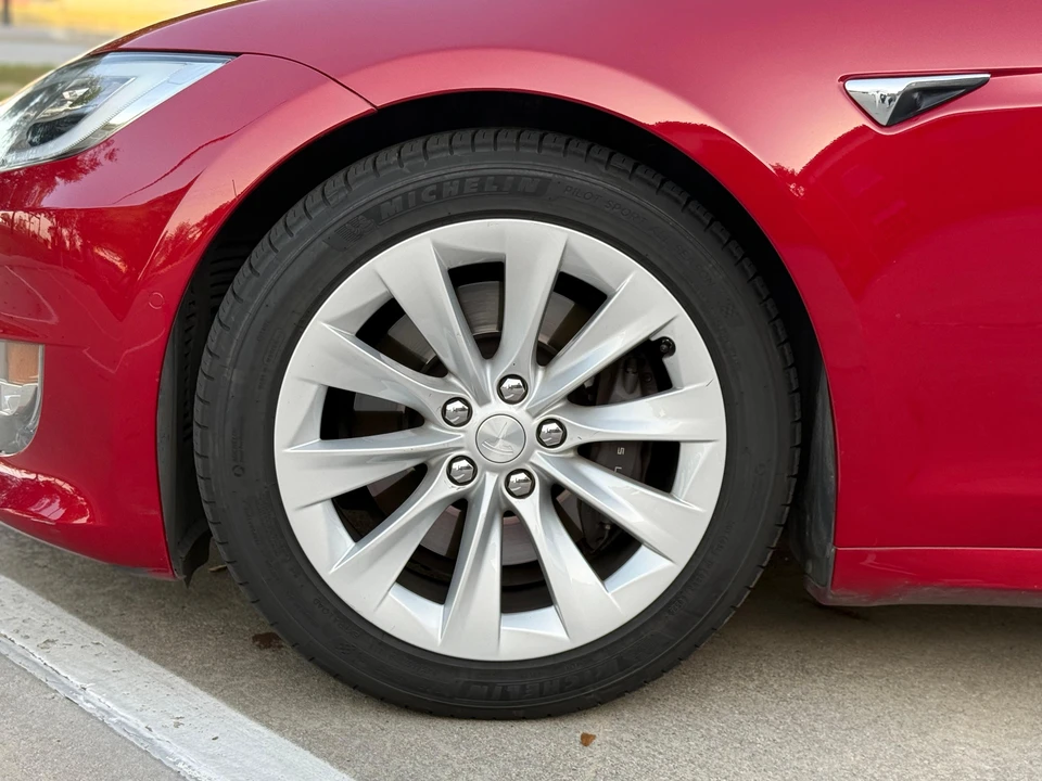 2017 Tesla Model S - Image 21 of 31