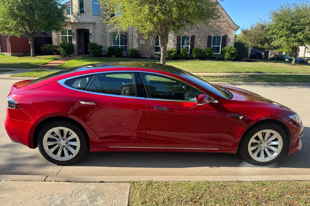 2017 Tesla Model S - Image 11 of 31