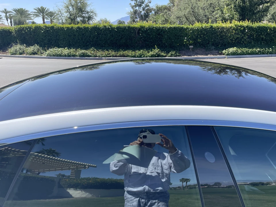 2017 Tesla Model S - Image 26 of 31