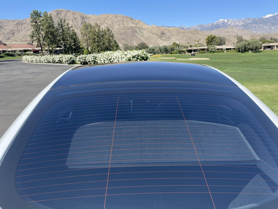 2017 Tesla Model S - Image 24 of 31