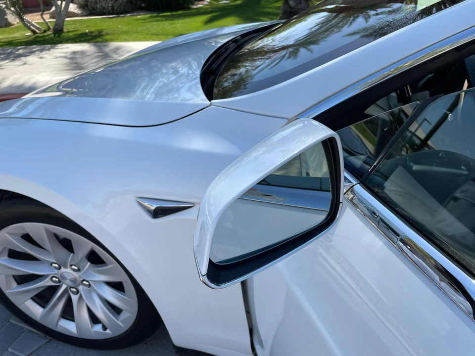 2017 Tesla Model S - Image 21 of 31