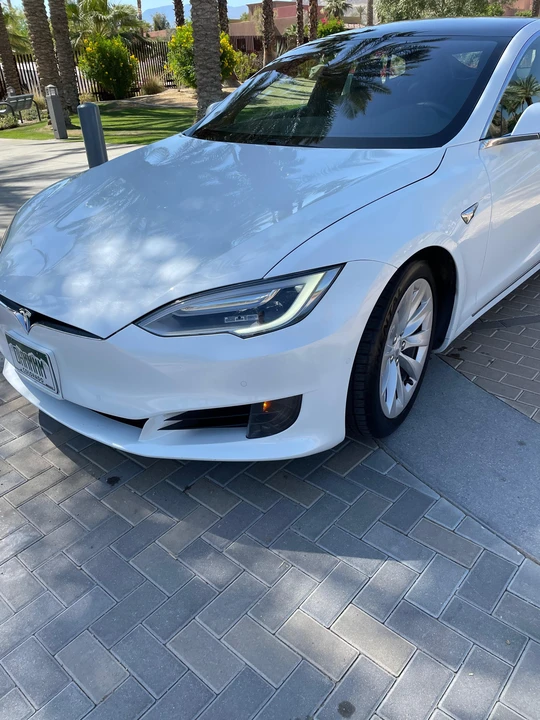 2017 Tesla Model S - Image 17 of 31