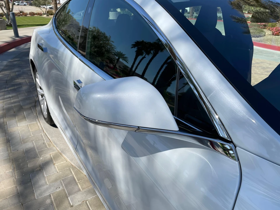 2017 Tesla Model S - Image 30 of 31