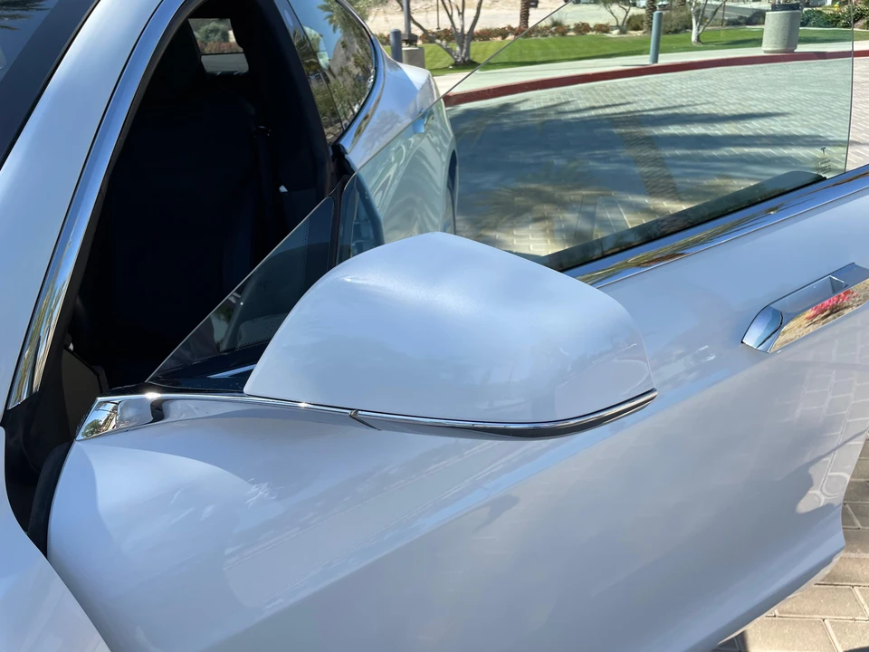 2017 Tesla Model S - Image 19 of 31