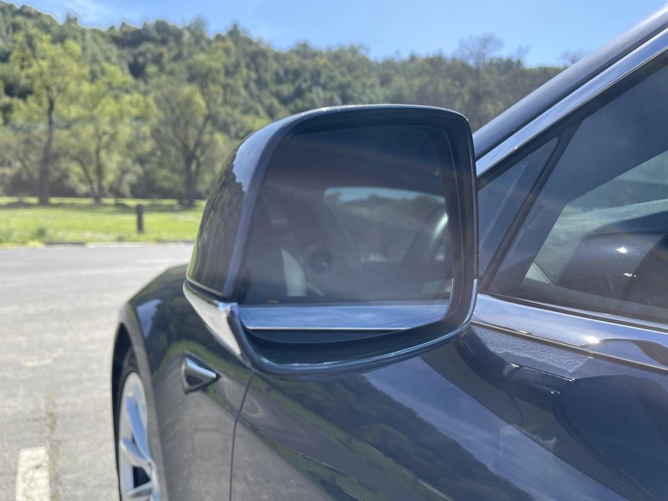 2017 Tesla Model S - Image 30 of 31