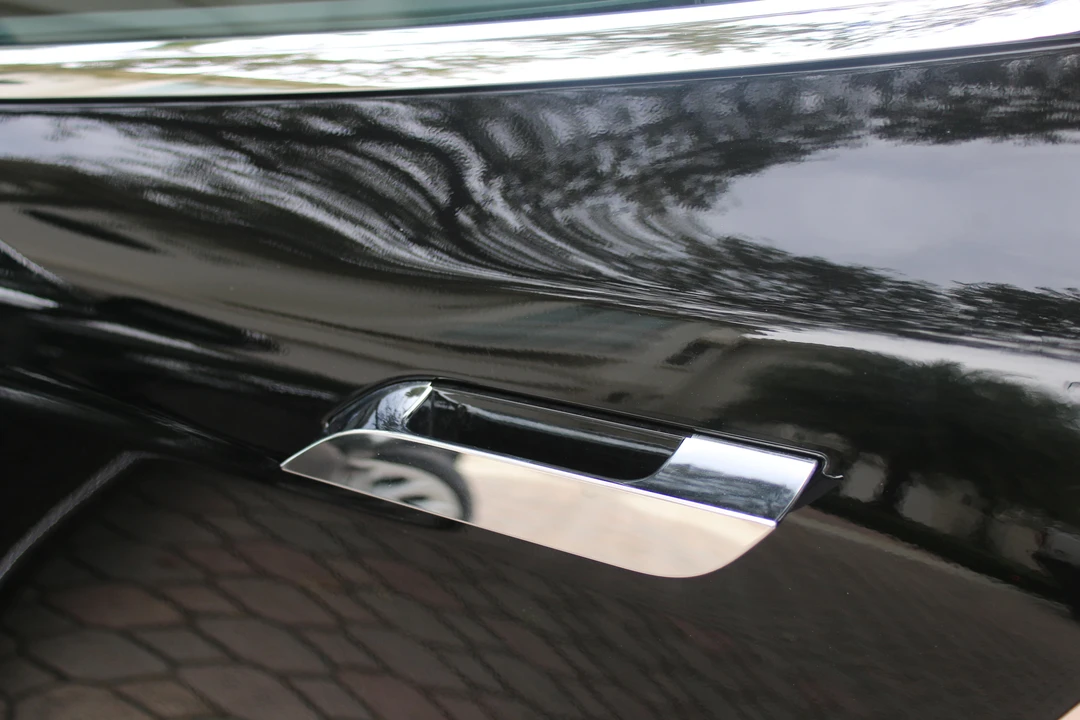 2017 Tesla Model S - Image 23 of 31