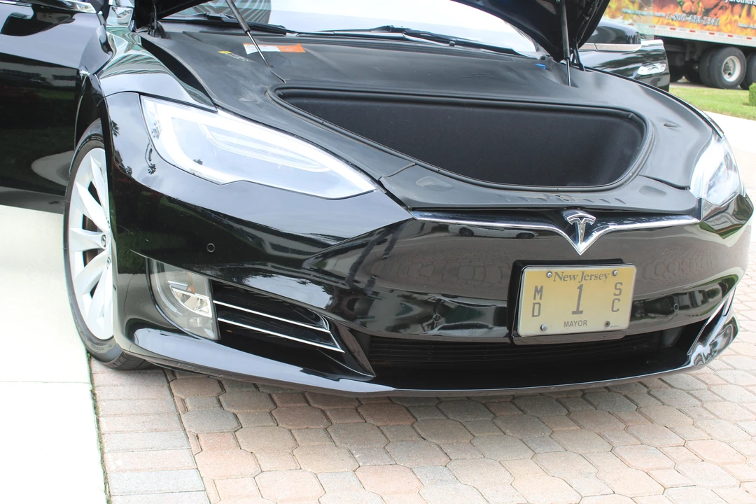 2017 Tesla Model S - Image 16 of 31