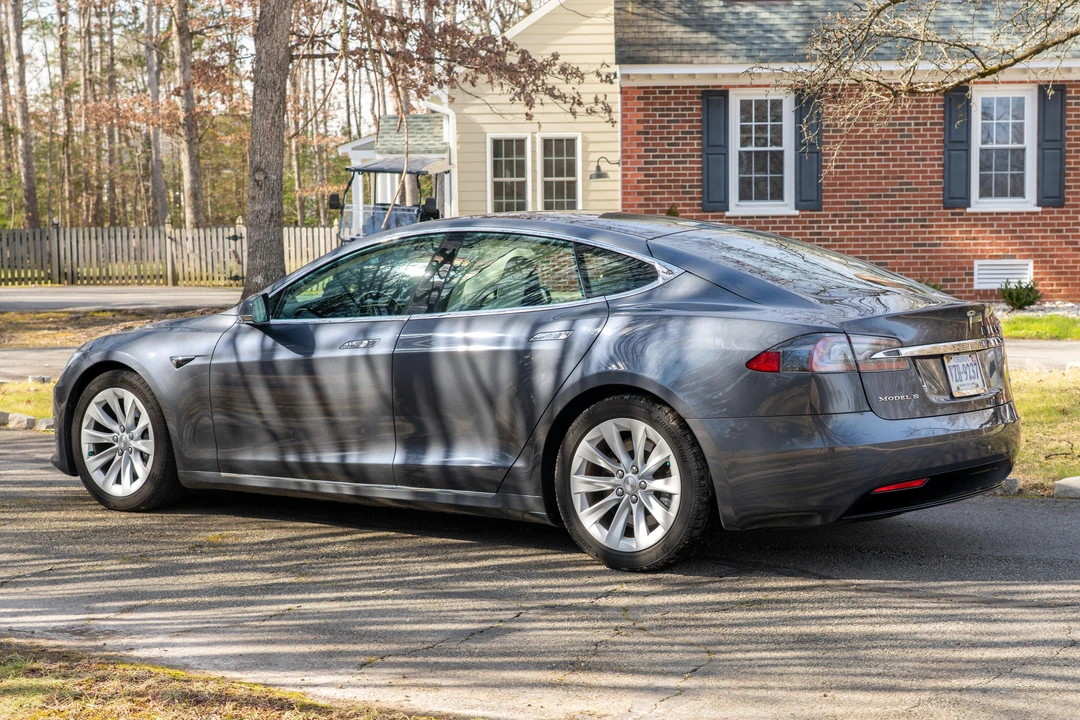 2017 Tesla Model S - Image 7 of 31