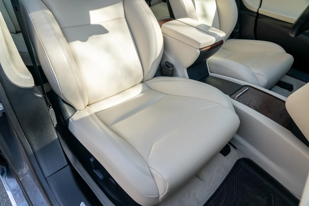 2017 Tesla Model S - Image 27 of 31