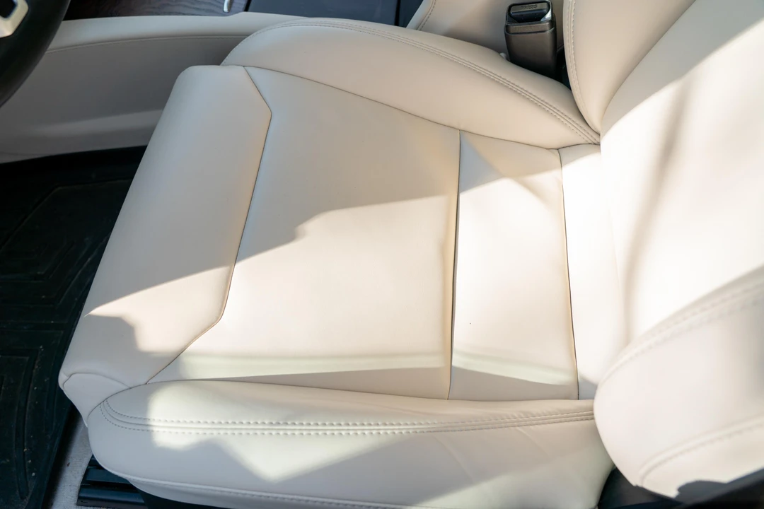 2017 Tesla Model S - Image 24 of 31