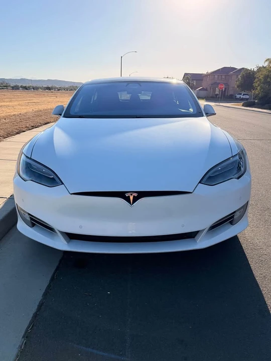 2017 Tesla Model S - Image 4 of 20
