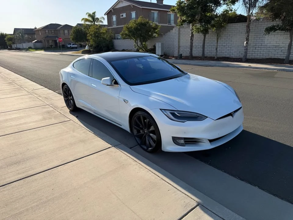 2017 Tesla Model S - Image 5 of 20