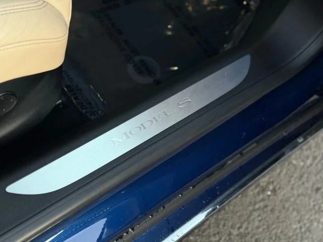 2017 Tesla Model S - Image 14 of 21