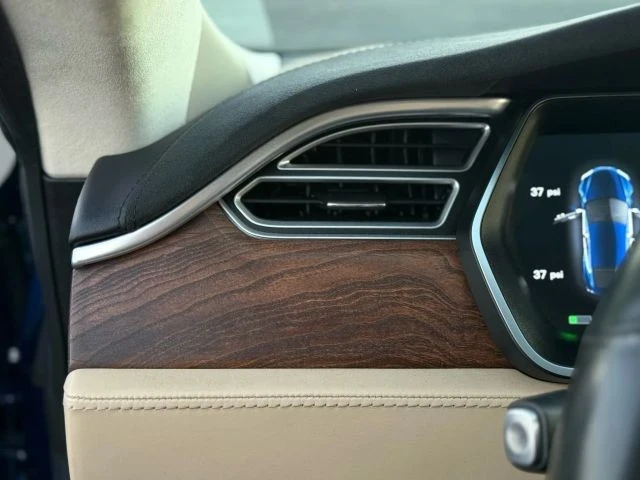 2017 Tesla Model S - Image 18 of 21