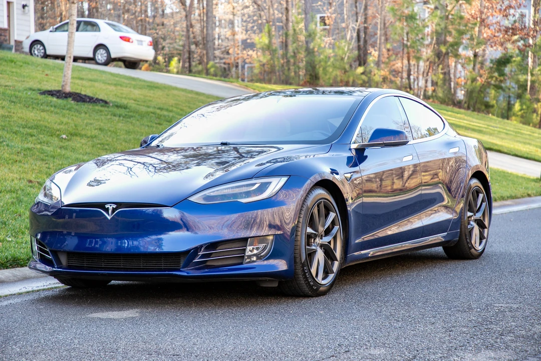 2017 Tesla Model S - Image 6 of 31