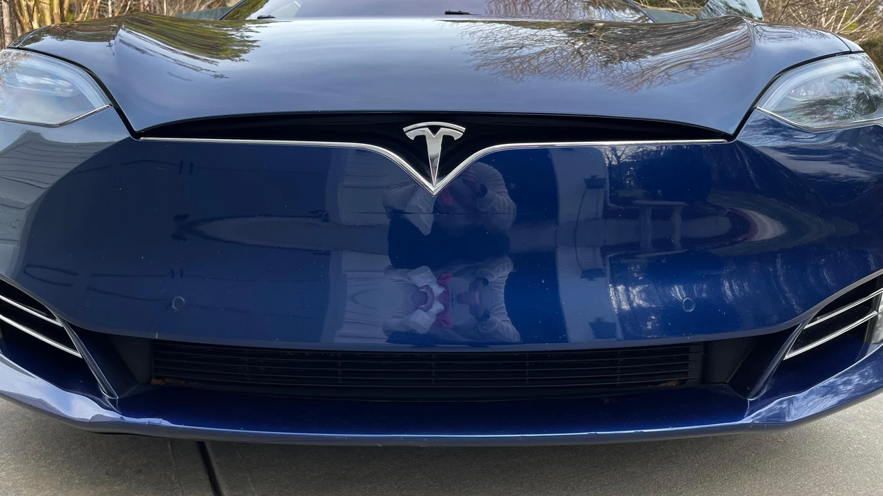 2017 Tesla Model S - Image 10 of 31