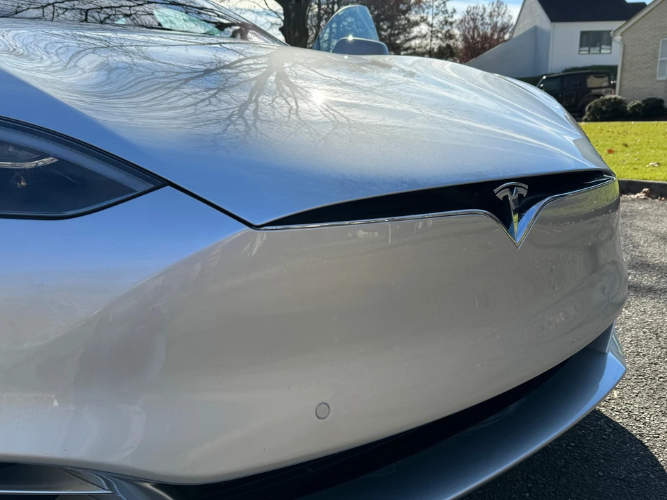 2017 Tesla Model S - Image 28 of 31