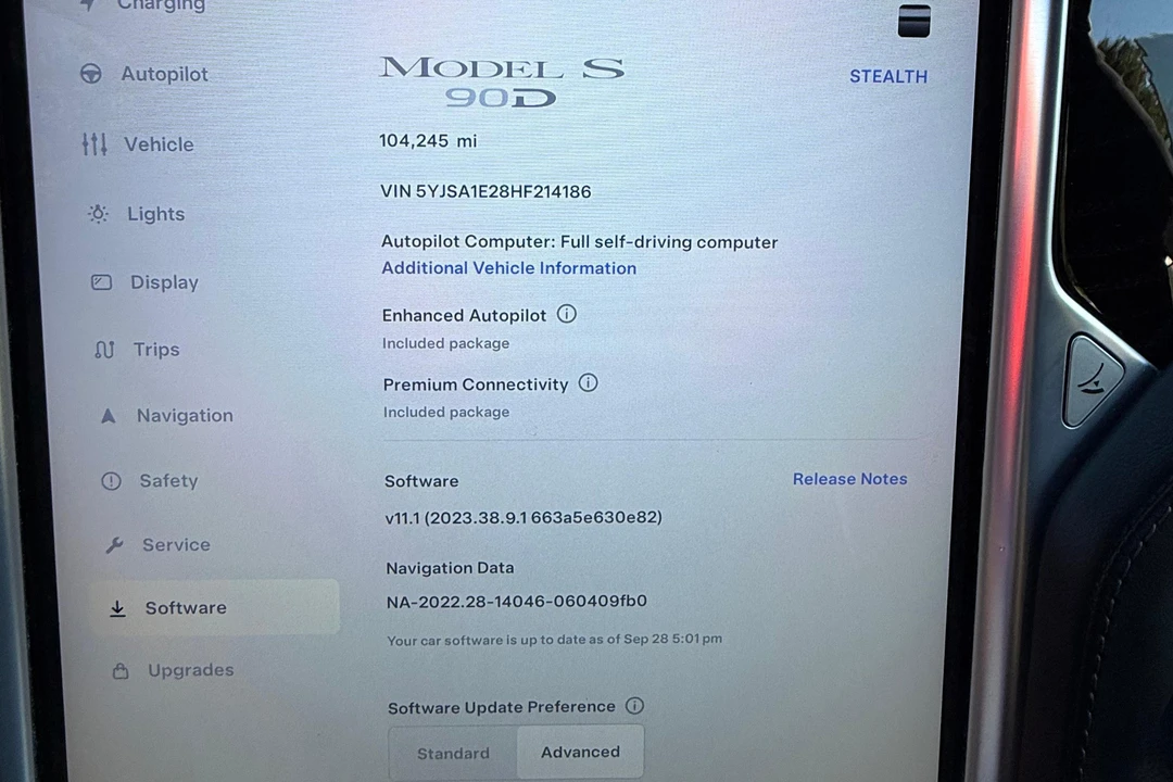 2017 Tesla Model S - Image 26 of 31