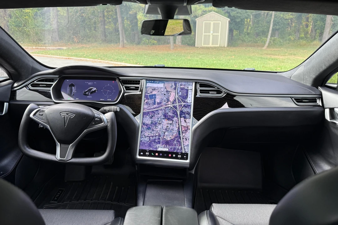 2017 Tesla Model S - Image 23 of 31