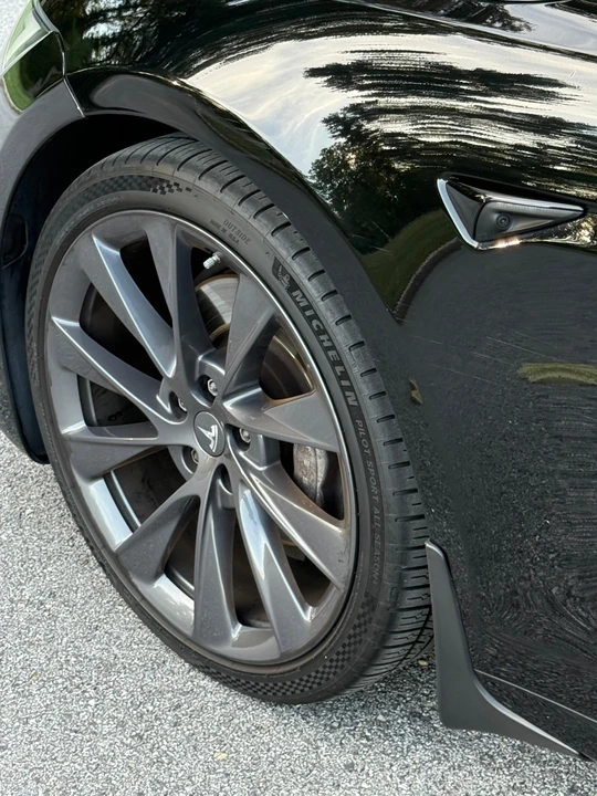 2017 Tesla Model S - Image 17 of 31