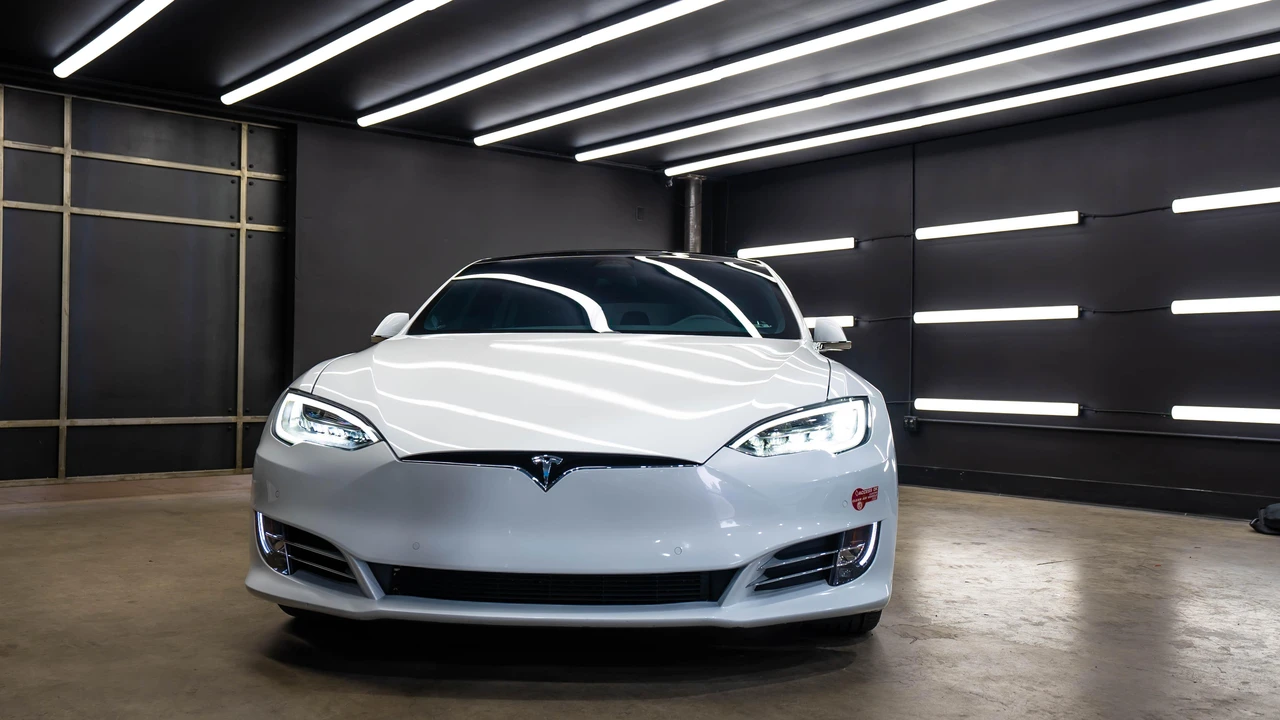 2017 Tesla Model S - Image 6 of 31