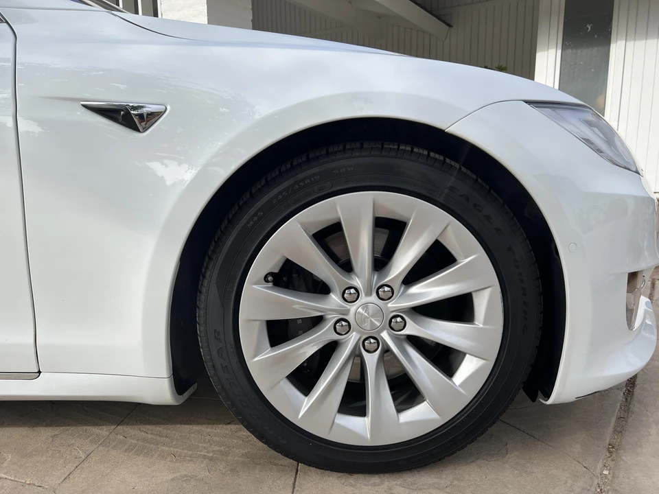 2017 Tesla Model S - Image 31 of 31