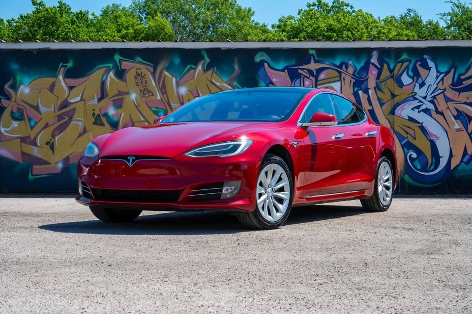 2017 Tesla Model S - Image 5 of 20