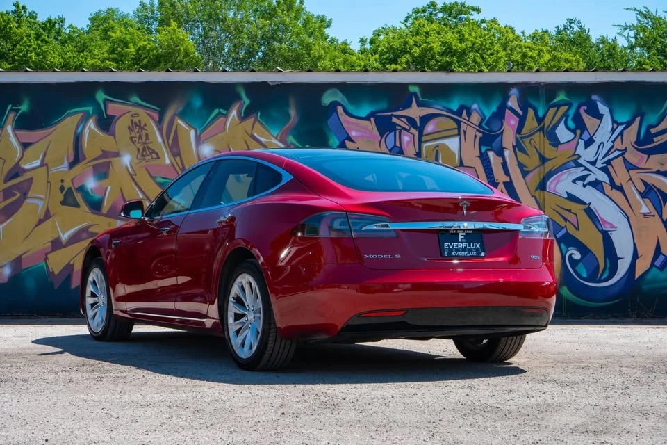 2017 Tesla Model S - Image 12 of 20