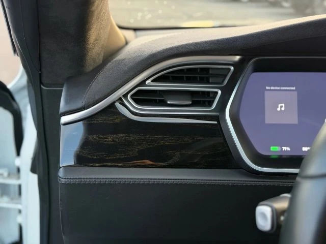 2017 Tesla Model S - Image 18 of 21