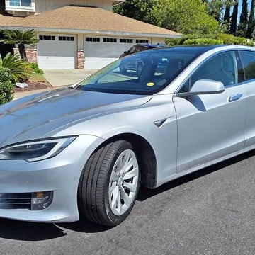 2017 Tesla Model S 75