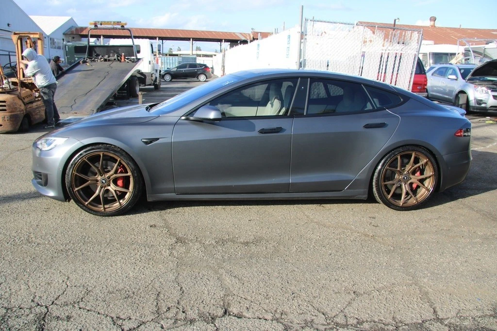2017 Tesla Model S - Image 8 of 21
