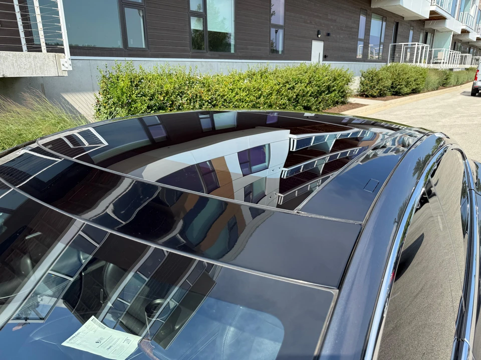 2017 Tesla Model S - Image 14 of 31