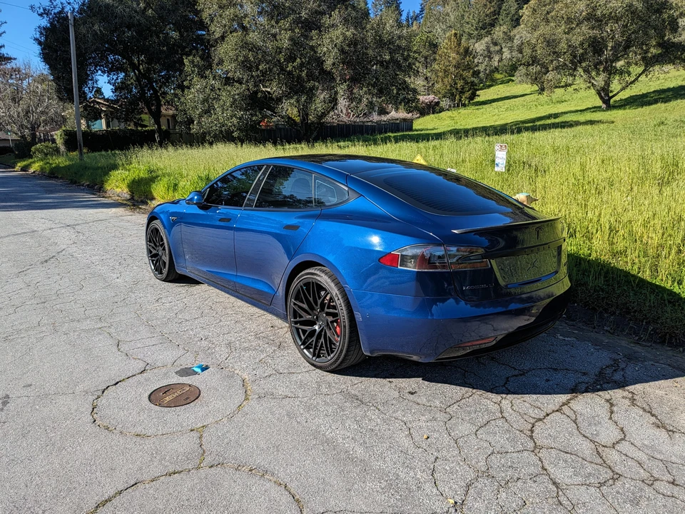 2017 Tesla Model S - Image 14 of 31
