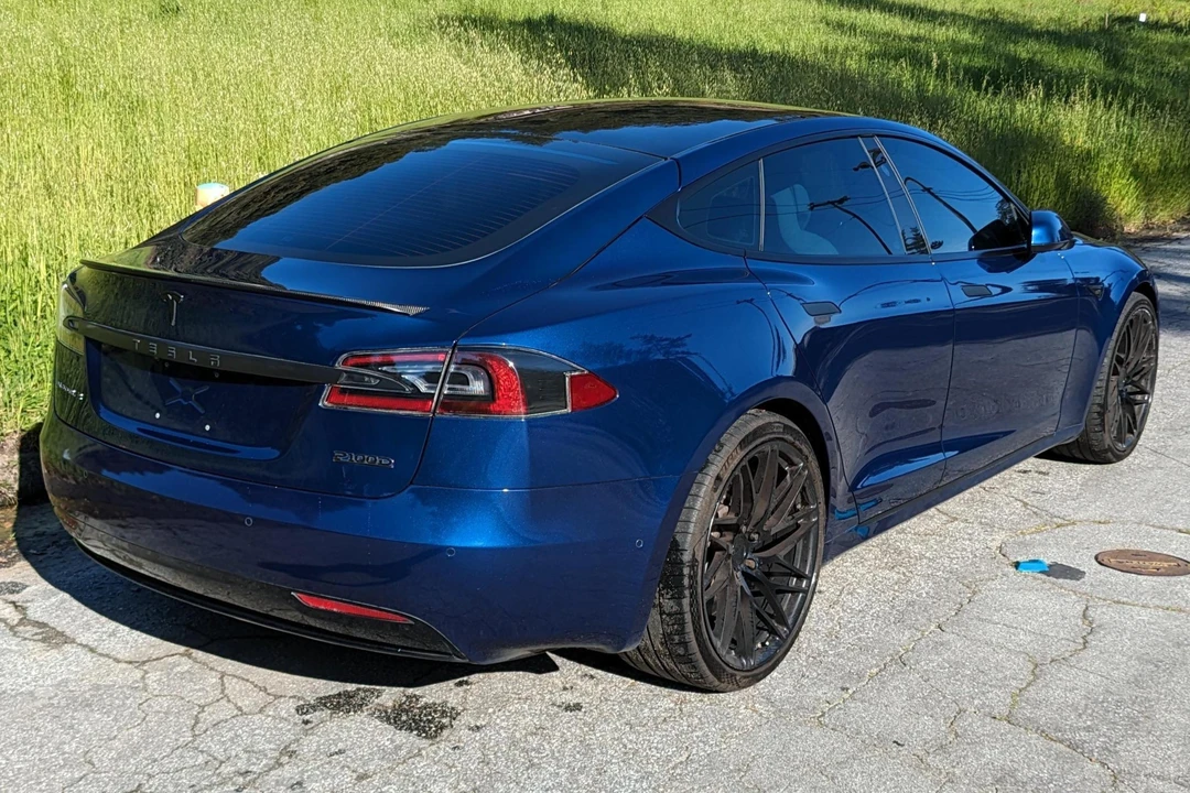 2017 Tesla Model S - Image 4 of 31