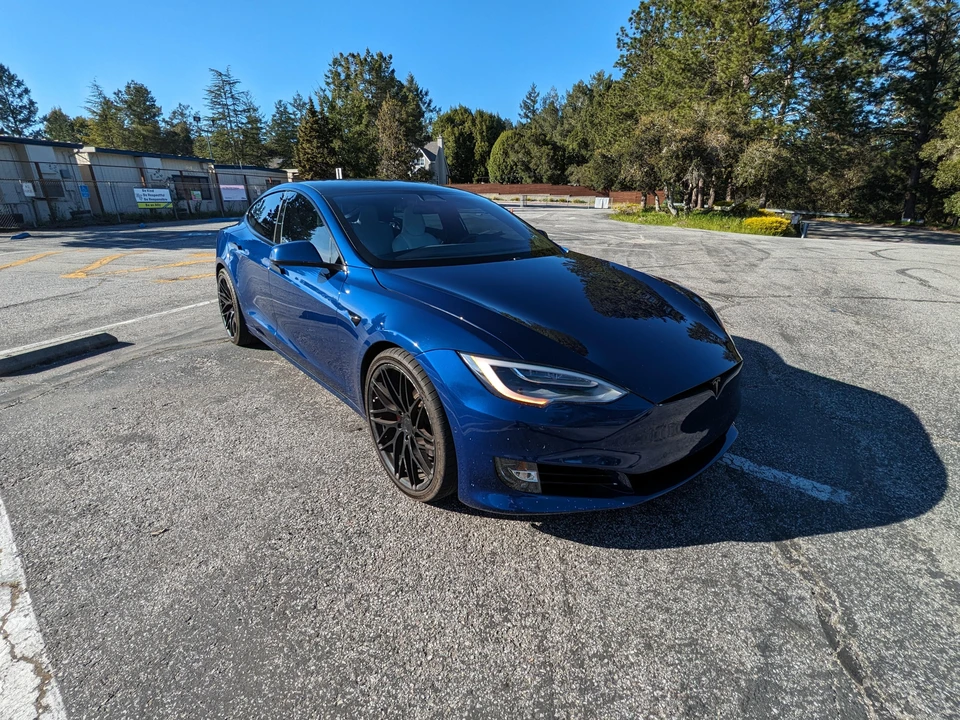 2017 Tesla Model S - Image 20 of 31