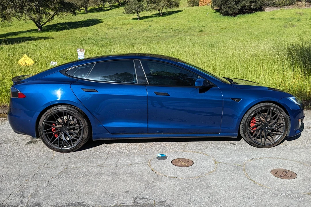2017 Tesla Model S - Image 3 of 31
